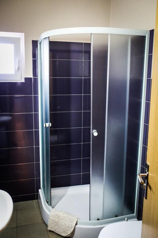Pensiunea Oxana Lipova Kamer foto